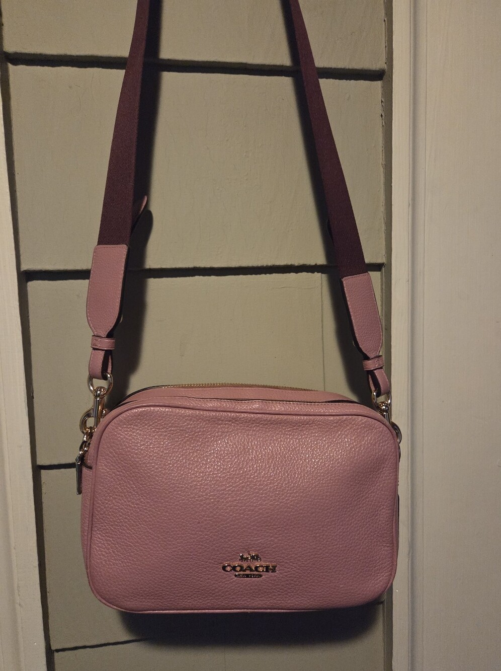 Coach Jes C5805 Pink Gold Pebbled Leather Camera Crossbody Bag Reversible Strap - Picture 8 of 16